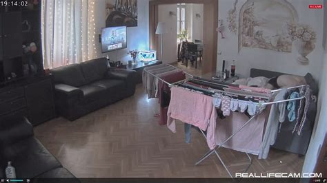 RealLifeCam (RLC) .